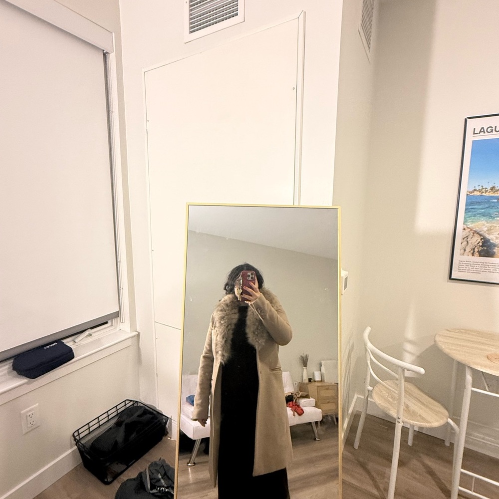 SAM. Beige Coat with Fur Collar